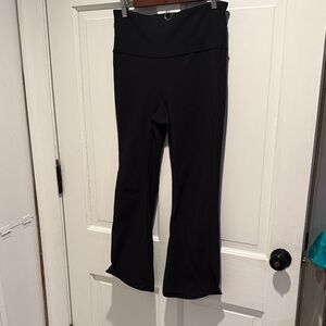 Cropped Rib Black Flared Yoga Pants